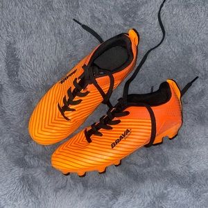 Boys soccer cleats